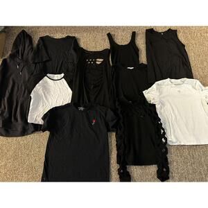 Mixed Lot of Women's Short Sleeve T-Shirts and Tops